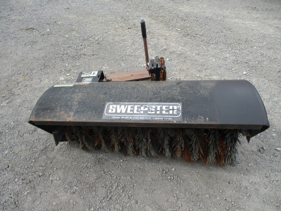 SWEEPSTEER BROOM 4'