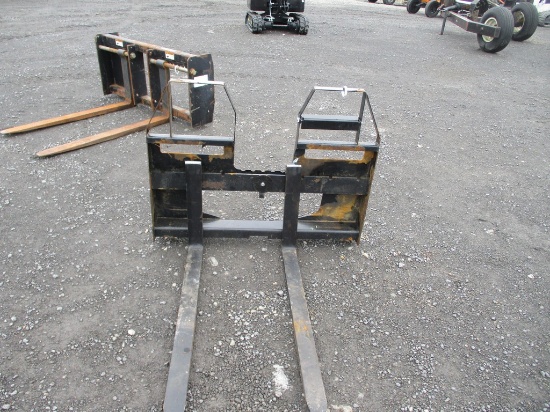 SS WALK THROUGH PALLET FORKS