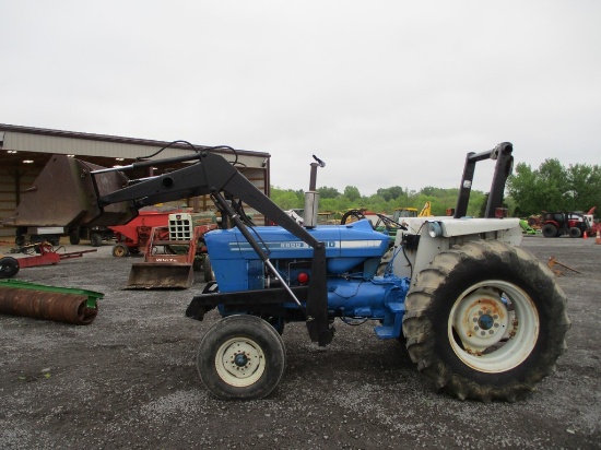FORD 5900 W BUSHHOG LOADER