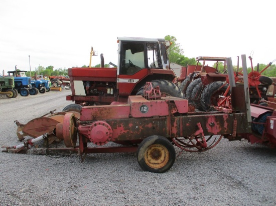 MF 12 SQ BALER