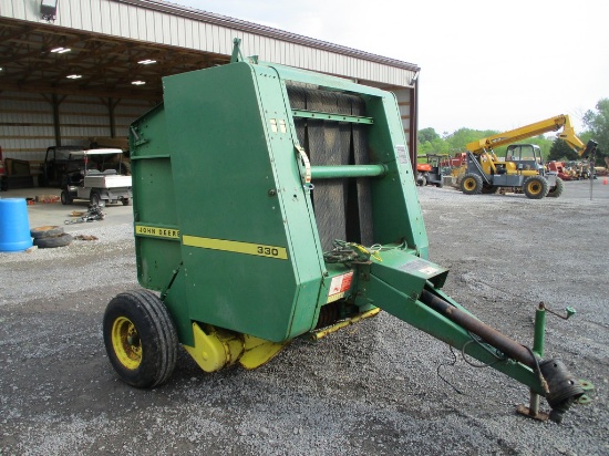 JOHN DEERE 330 RD BALER