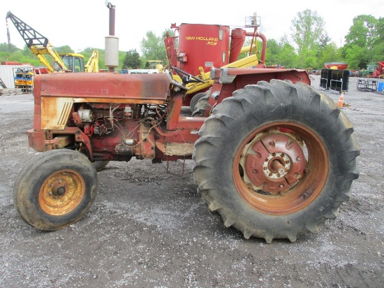 IH 574 TRACTOR