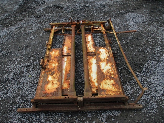 HEAD GATE