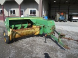 JOHN DEERE 327 SQ BALER