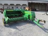JOHN DEERE 338 SSQ BALER