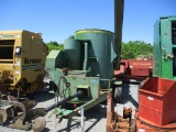 JOHN DEERE 700 GRINDER MIXER