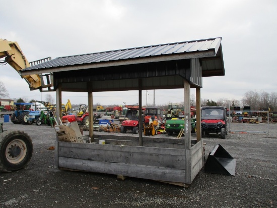 5X12 DOUBLE BALE FEEDER W ROOF