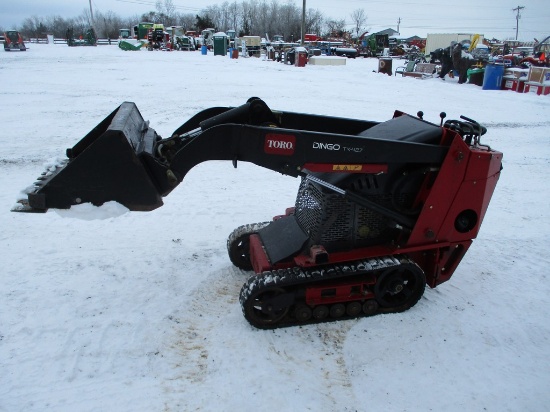 TORO DINGO TX-427