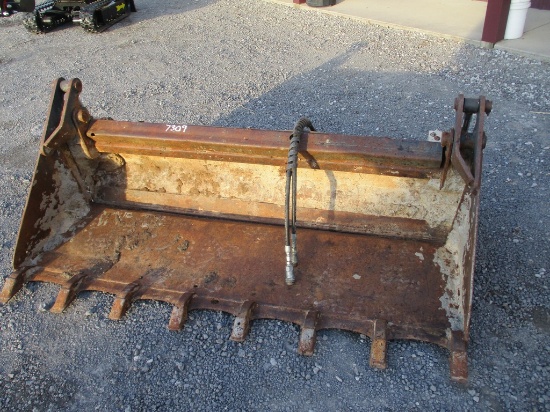 CAT 74" 4N1 TOOTH BUCKET