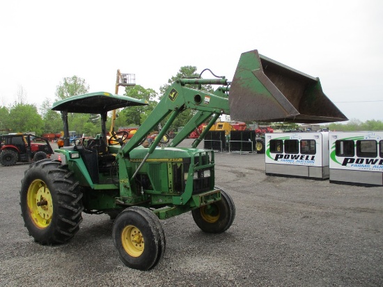 JOHN DEERE 6400 W/JD620 LOADER