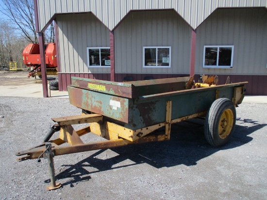 FREEMAN PTO MANURE SPREADER