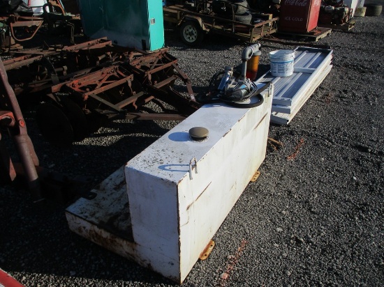"L" SHAPE FUEL TANK W 12 VOLT PUMP