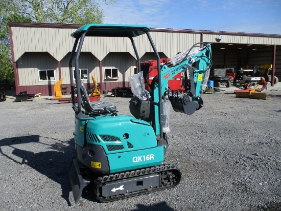 AGT QK16R MINI EXCAVATOR