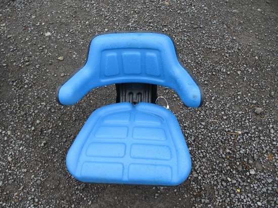 UNIVERSAL BLUE TRACTOR SEAT