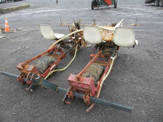 HOLLAND 2 ROW TRANSPLANTER