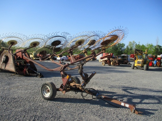 M&W 10 WHEEL V-RAKE