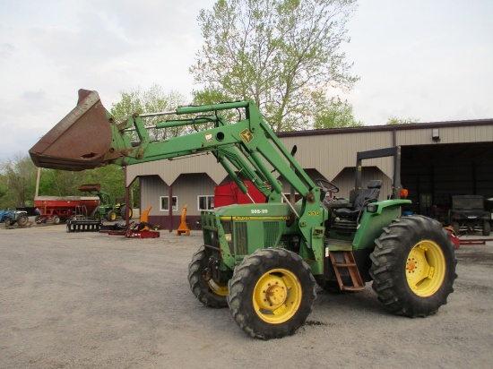 JOHN DEERE 6200 W/ JD640 LOADER