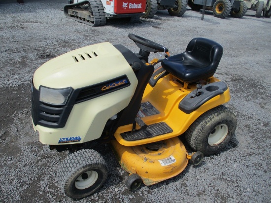 CUB CADET LTX1040 LAWN MOWER