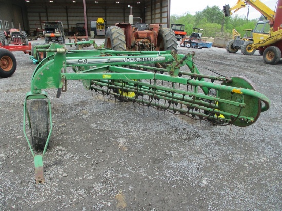 JOHN DEERE 64 DOLLY RAKE
