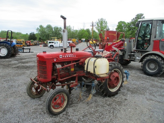 FARMALL SUPER A W/ CULTIVATORS