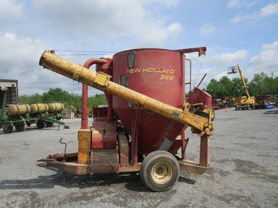 NEW HOLLAND 355 GRINDER MIXER