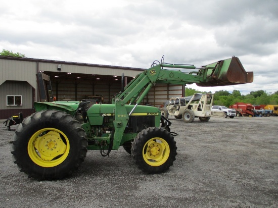 JOHN DEERE  2555 W/JD245 LOADER