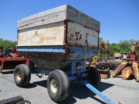 DMI CENTER DUMP GRAIN WAGON