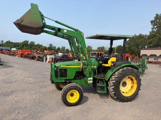 JOHN DEERE 5420 TRACTOR W/LOADER