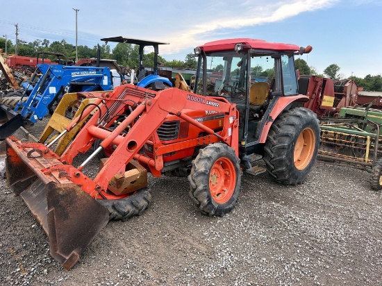 Kubota M5700 (Salvage)