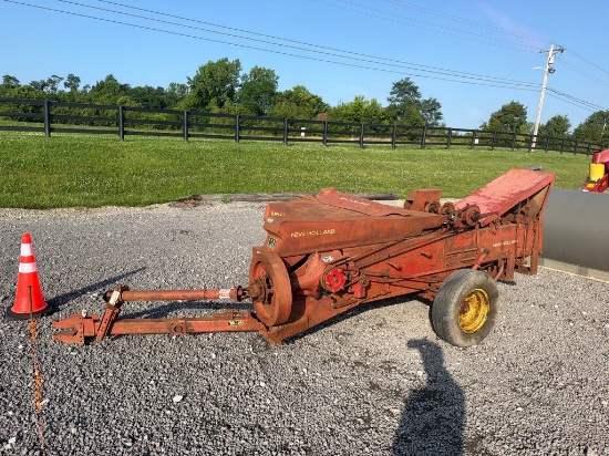 NEW HOLLAND 273 SQ BALER