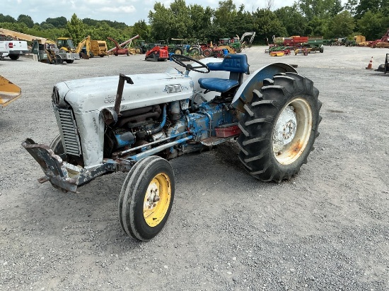 Ford 600 Series Tractor Gas