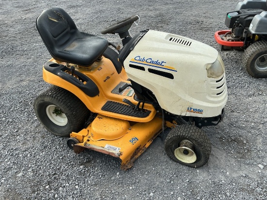 Cub Cadet Lt1050 Lawn Mower