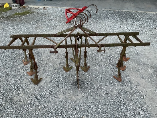 FERGUSON 2 ROW CULTIVATOR