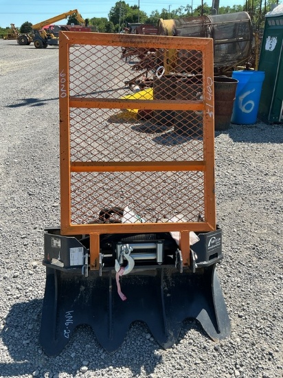 Arteer Skid Steer Log Winch