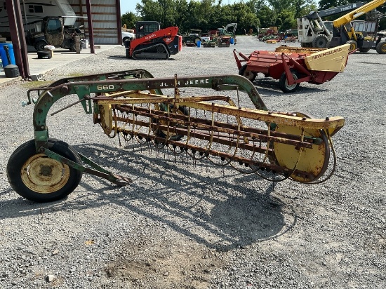 John Deere 660 Dolly Rake