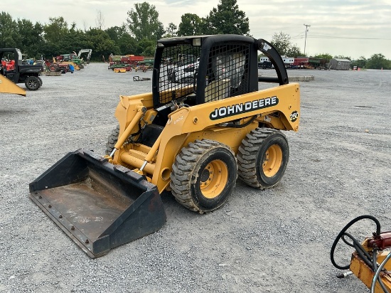 John Deere 250 Skid Steer
