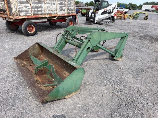 John Deere Loader
