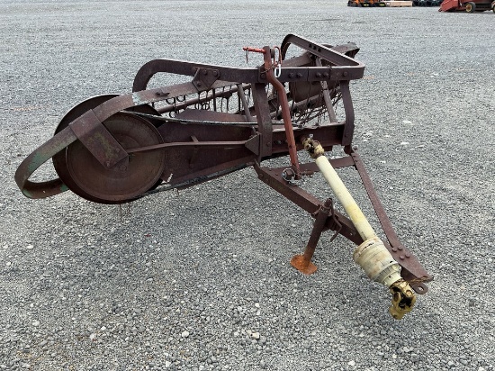 JOHN DEERE 350 HAY RAKE