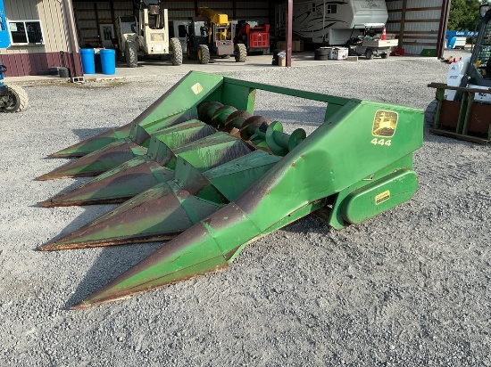JOHN DEERE 444 CORN HEAD