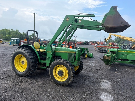 JOHN DEERE 5300 TRACTOR W/LOADER
