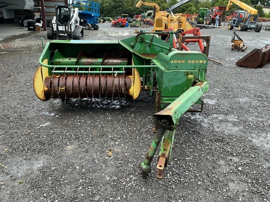 John Deere 24t Sq Baler