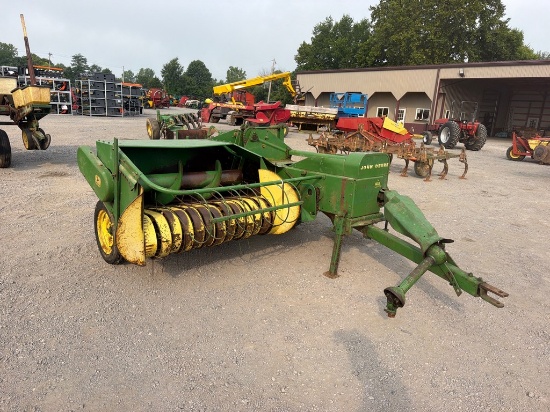 John Deere 24t Sq Baler