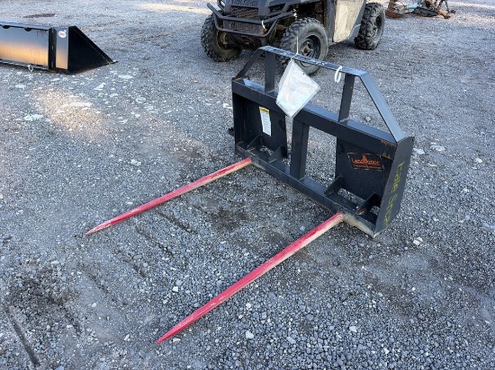 LANDHONOR SKIDSTEER DOUBLE PRONG BALE SPEAR