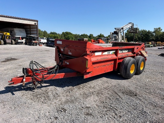 NEW HOLLAND 195 MANURE SPREADER