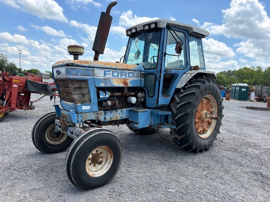 FORD TW-5 TRACTOR