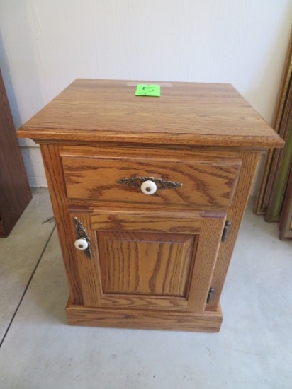 Oak lamp table