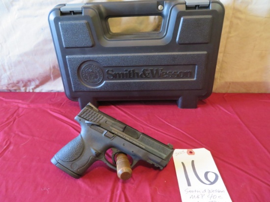 Smith & Wesson M&P 40c