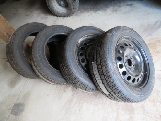 (4) Tires