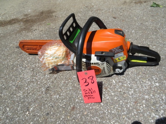 Stihl MS211 chainsaw