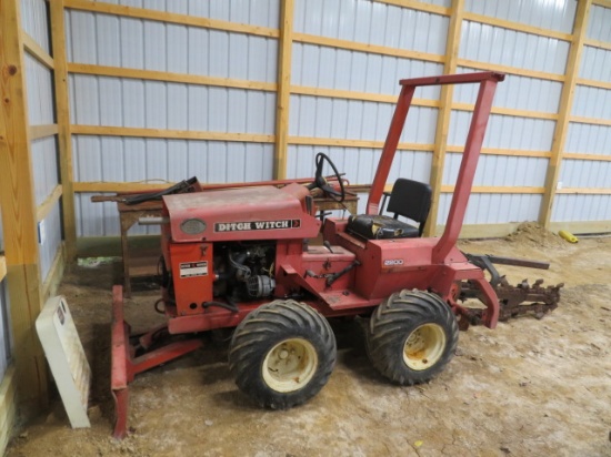 Ditch Witch 2200 4x4 Trencher